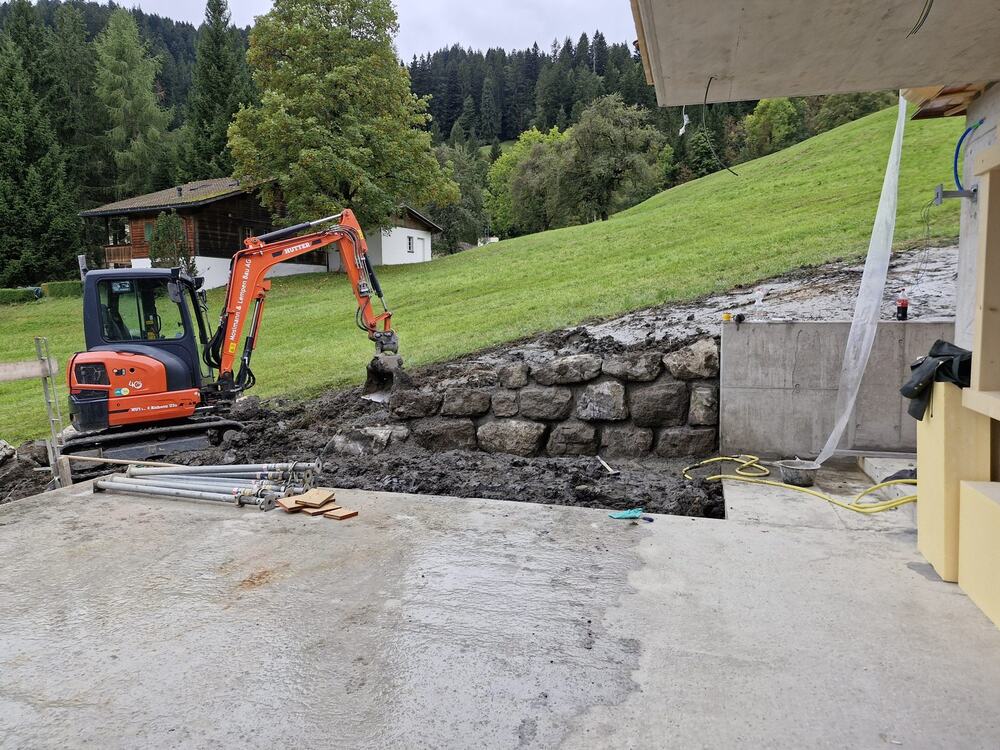 Natursteinmauer