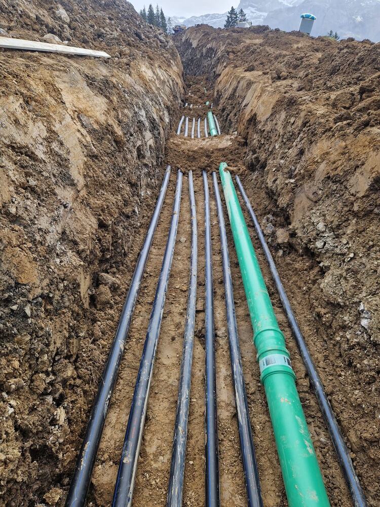 Anschlussleitungen zum Wassertank